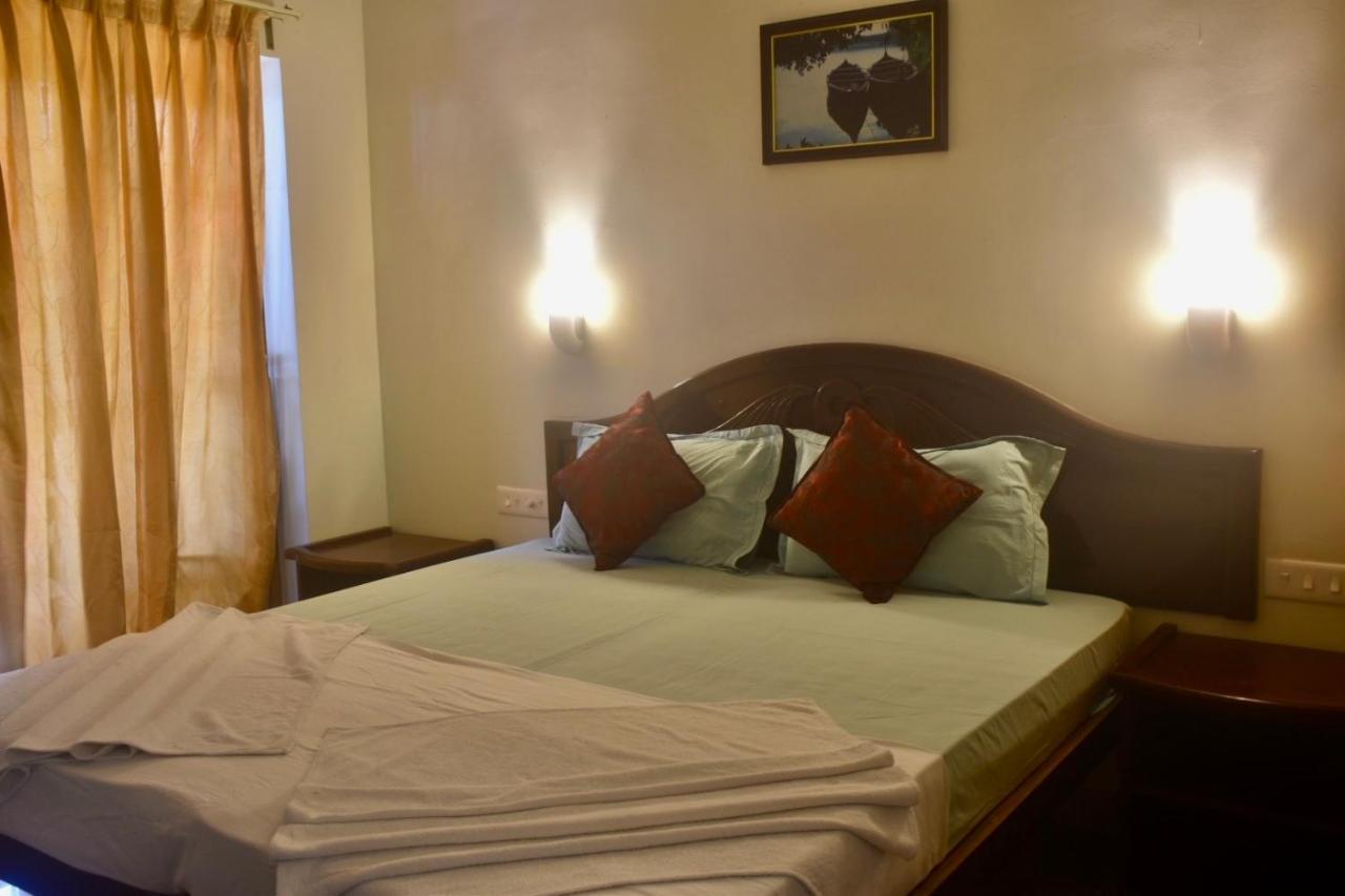 Palm Tree Hotel Kovalam Extérieur photo